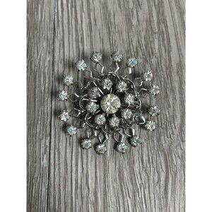 Vintage Unmarked Rhinestone Brooch Pin Round Starburst Flower Costume Jewelry